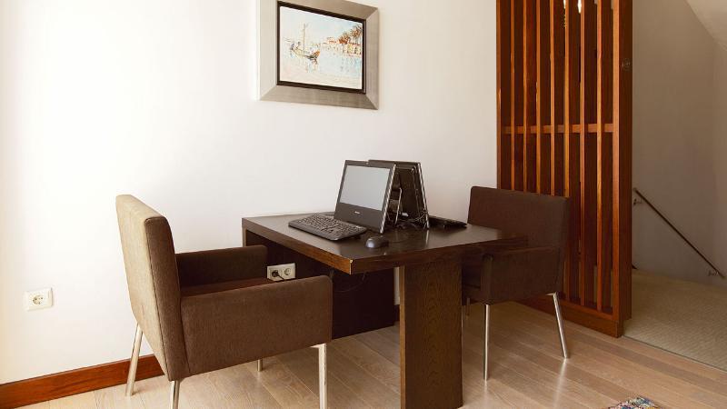 Turim Aveiro Palace Hotel Luaran gambar